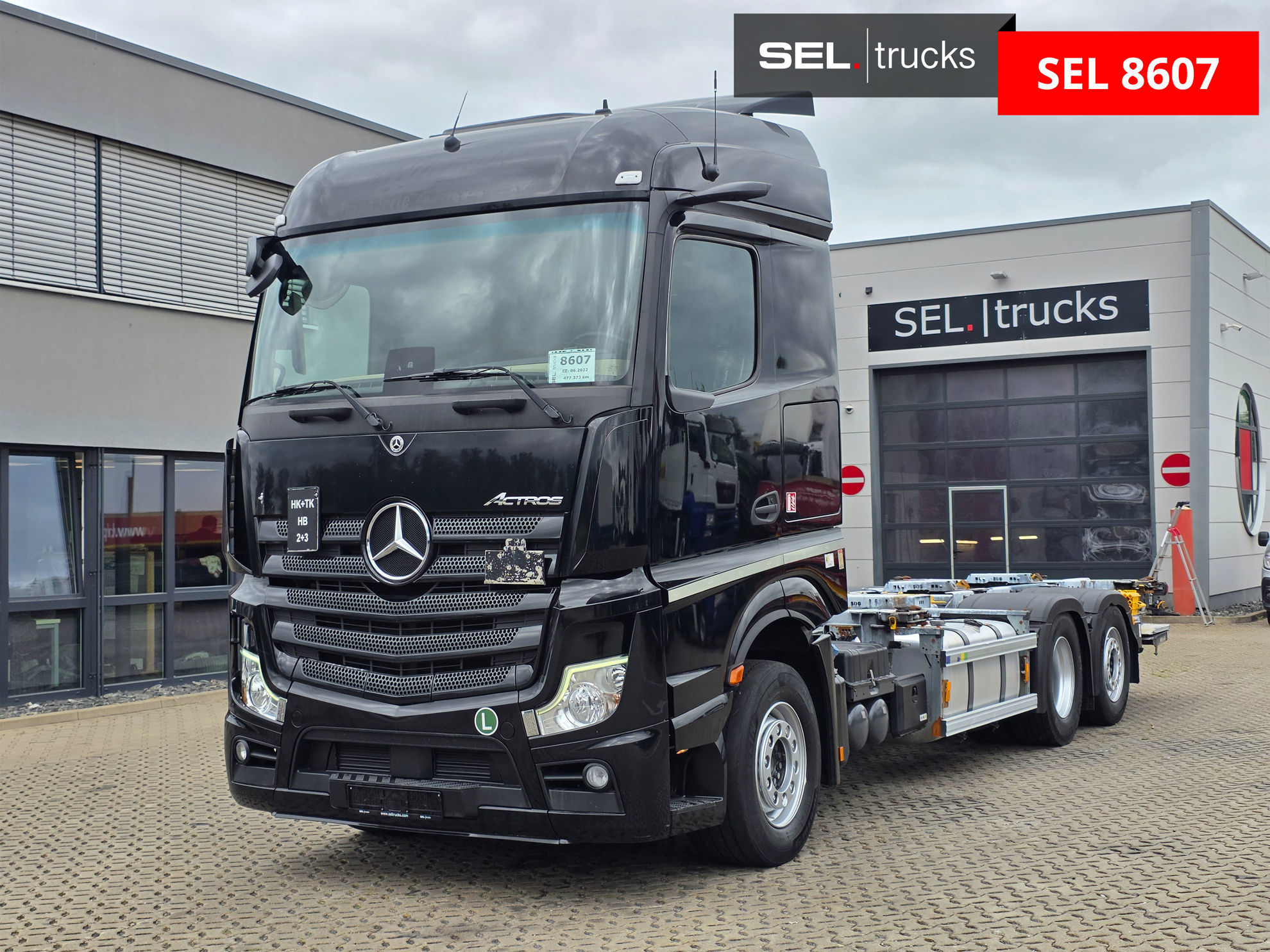 Mercedes-Benz Actros 2553 used Trucks