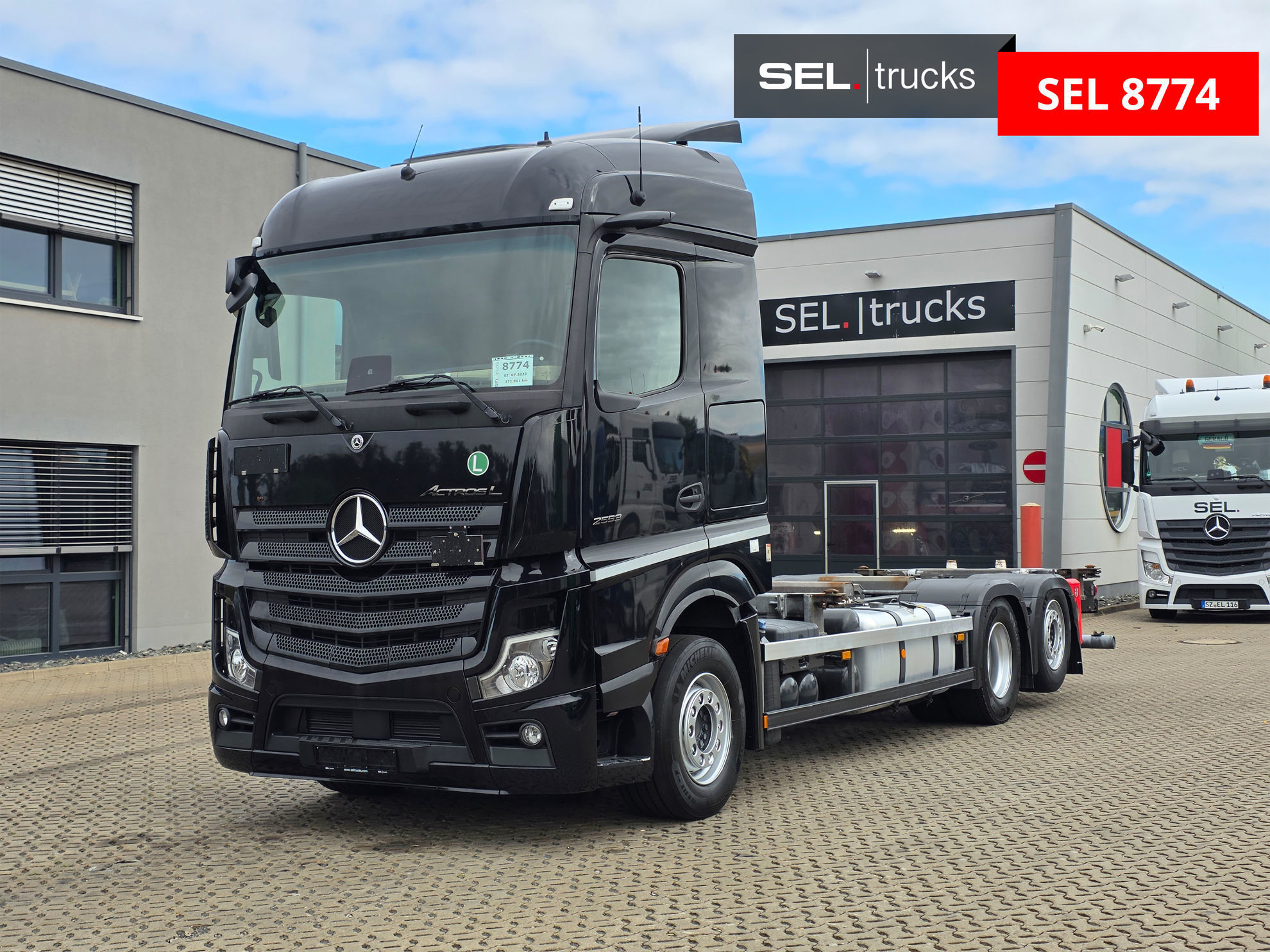 Mercedes-Benz Actros 2553 used Trucks