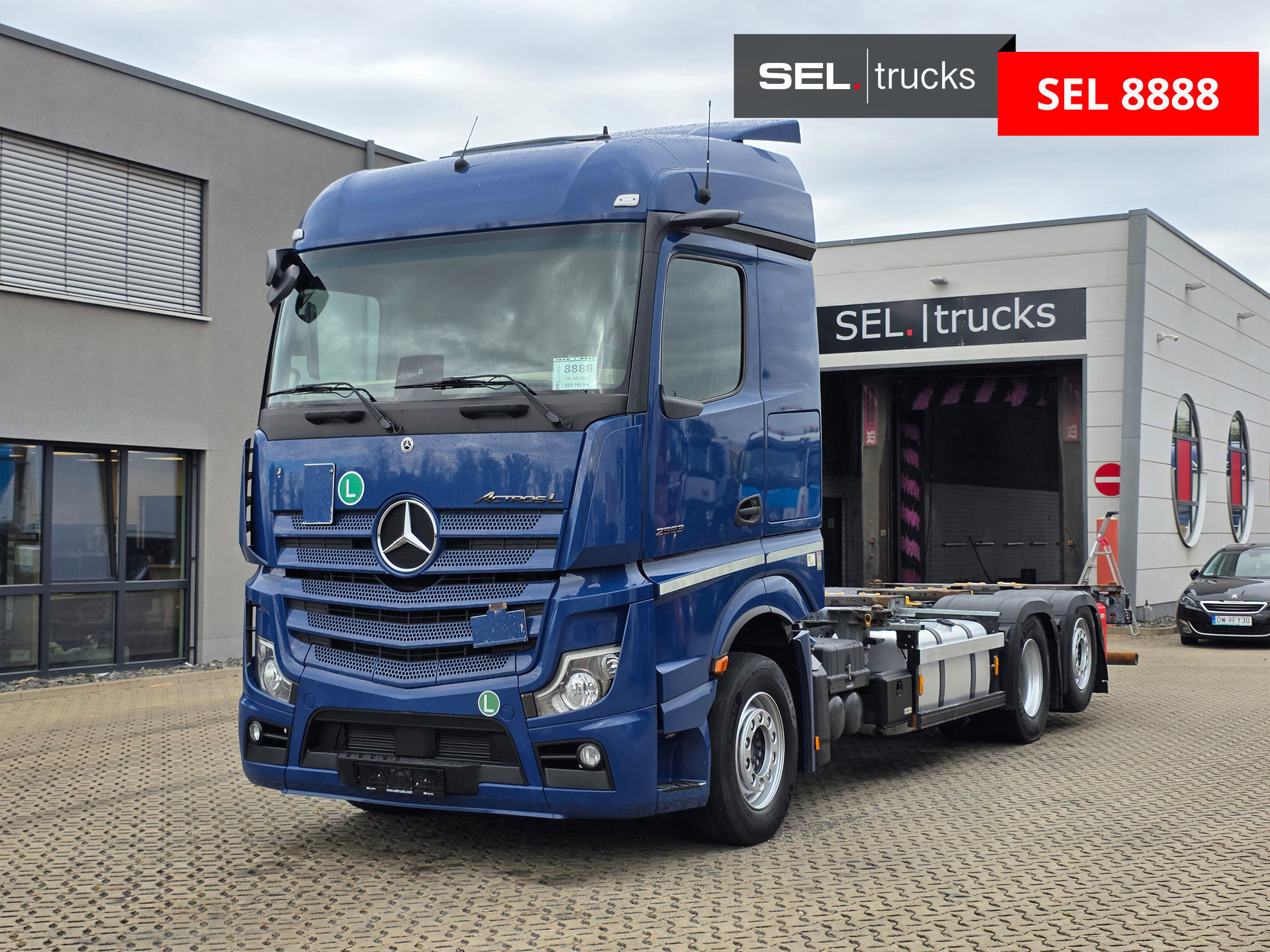 Mercedes-Benz Actros 2553 used Truck
