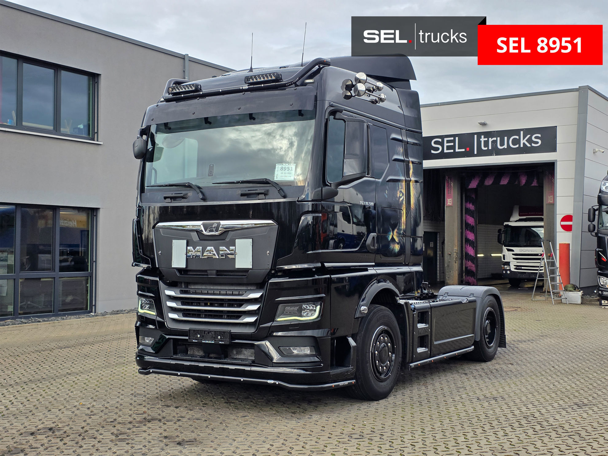 MAN TGX 18.580 4x2 BL SA used Truck
